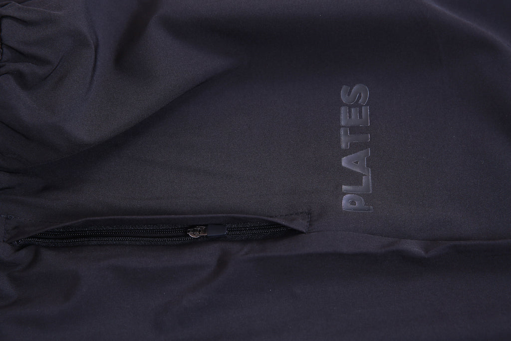 Plates Men’s 7" Performance Woven Shorts - Black